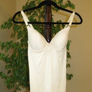 Maidenform Flexees 34C All Over Slimming